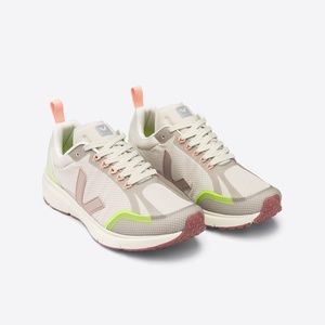 Veja Sneakers SIZE 10